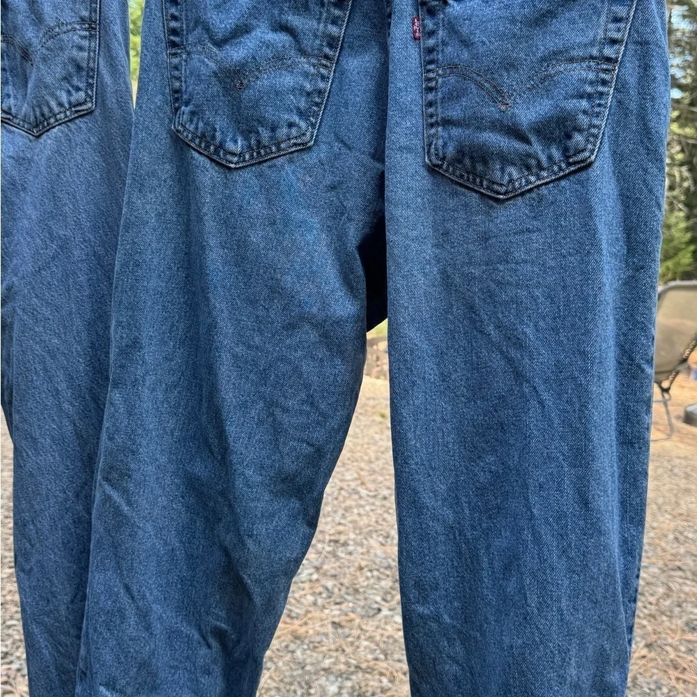 Levi’s 550 SEE PICS for Condition- label 36” x 30” actual is 34”x30.5”
